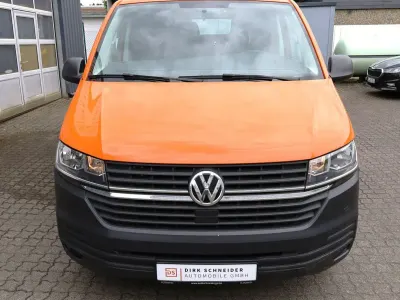 Używany VW Transporter 110 KM (80 kW) 2021 Pomarańczowy Van