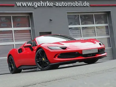 Second-hand Ferrari 296 829 CP (609 kW) 2025 Roșu