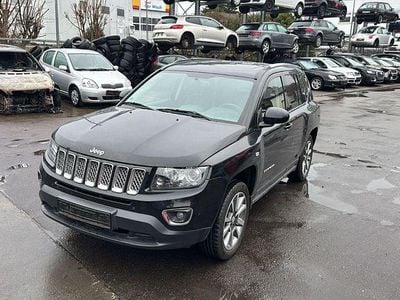 Gebraucht Jeep Compass Limited 170 PS (125 kW) 2015 Schwarz SUV