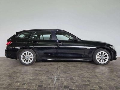 Usata BMW 330e Advantage 184 CV (135 kW) 2022 Nero Station wagon