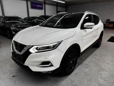 Gebraucht Nissan Qashqai Tekna 163 PS (119 kW) 2017 White (s) SUV