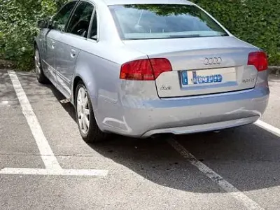 Gebraucht Audi A4 S-Line 143 PS (105 kW) 2007 Grau Limousine