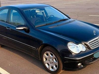 Gebraucht Mercedes C200 163 PS (119 kW) 2006 Schwarz Limousine