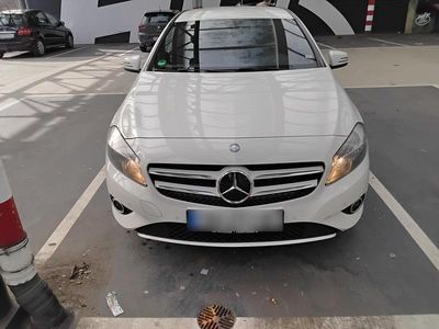 Brugt Mercedes A180 122 HK (89 kW) 2013 Hvid Hatchback