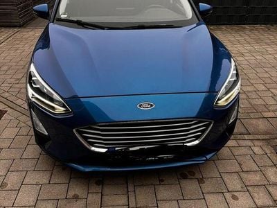 Blau Gebraucht 2018 Ford Focus Cool & Connect Kombi | 12.900 € (Fairer Preis)