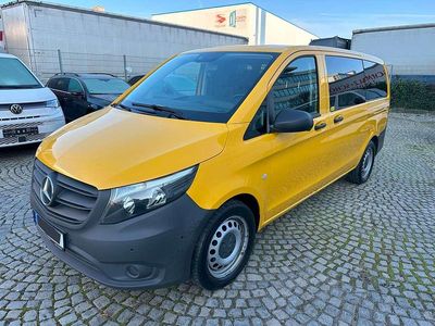 Gebraucht Mercedes Vito 163 PS (119 kW) 2021 Gelb Van