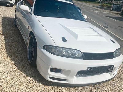 Gebraucht Nissan Skyline 420 PS (308 kW) 1997 Weiß Limousine