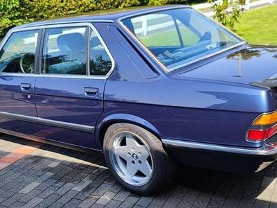 Gebraucht BMW 535 261 PS (191 kW) 1988 Blau Limousine