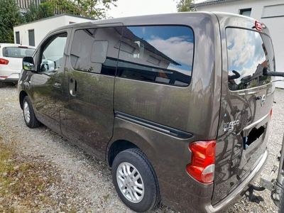 Nissan Evalia