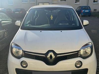 Gebraucht Renault Twingo Life 69 PS (50 kW) 2016 Weiß Kleinwagen