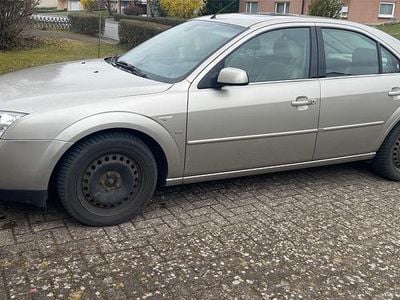 Gebraucht Ford Mondeo Ghia 170 PS (125 kW) 2004 Beige Limousine