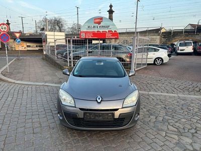 Gebraucht Renault Mégane Dynamique 131 PS (96 kW) 2011 Beige Limousine