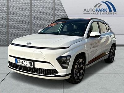 Weiß Gebraucht 2023 Hyundai Kona Prime SUV | 37.980 € (Etwas zu teuer)