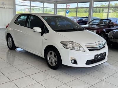 Toyota Auris Hybrid