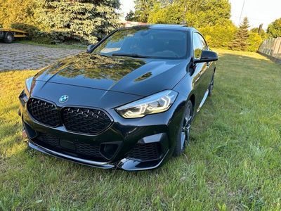 BMW M235
