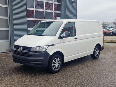 Gebraucht VW Transporter 110 PS (80 kW) 2022 Candyweiss Van