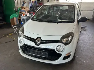 Gebraucht Renault Twingo Dynamique 75 PS (55 kW) 2014 Weiß Kleinwagen