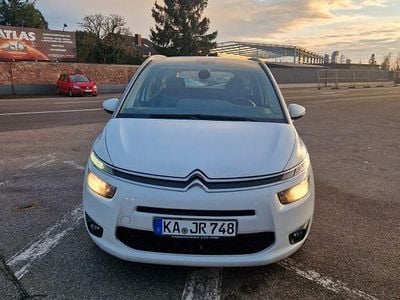 Weiß Gebraucht 2015 Citroën C4 Picasso Start Van / Kleinbus | 7.400 € (Fairer Preis)