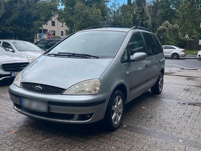 Second-hand Ford Galaxy 115 CP (84 kW) 2003 Gri Monovolum