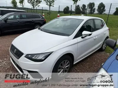 Gebraucht Seat Ibiza Style 80 PS (58 kW) 2023 "candy" weiss Kleinwagen