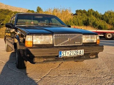 Occasion Volvo 760 136 PK (100 kW) 1987 Beige Sedan