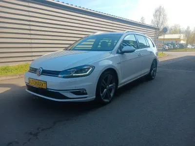 Gebraucht VW Golf VII 131 PS (96 kW) 2020 Weiß Kombi