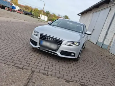 Gebraucht Audi A4 160 PS (117 kW) 2010 Silber Limousine