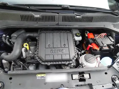 Używany VW up! 60 KM (44 kW) 2016 Niebieski Hatchback