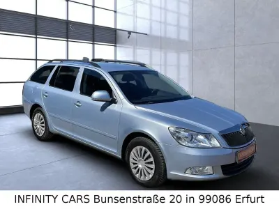 Brugt Skoda Octavia Ambiente 122 HK (89 kW) 2010 Sølv Stationcar