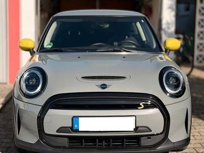 Gebraucht Mini Cooper SE 135 kW (184 PS) 2021 Grau Kleinwagen