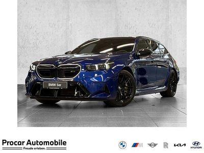 Blau Neu 2025 BMW M5 Performance Kombi | 152.990 € (Teuer)