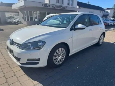 Gebraucht VW Golf VII Cup 110 PS (80 kW) 2015 Weiß Limousine