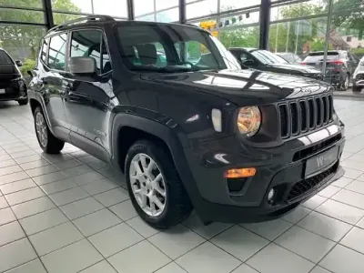 Gebraucht Jeep Renegade Limited 131 PS (96 kW) 2023 Graphite grey (vr679) SUV