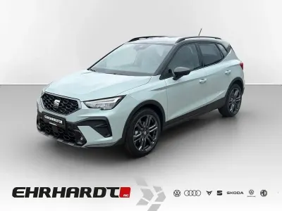 Neu Seat Arona FR 116 PS (85 kW) 2026 Grau SUV