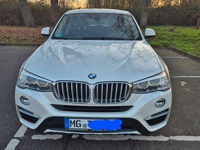 Gebraucht BMW X4 Sport Line 190 PS (139 kW) 2016 Weiß SUV
