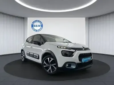 Gebraucht Citroën C3 110 PS (80 kW) 2023 Lack weiss banquise/decken Kleinwagen