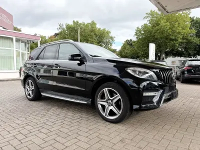 Gebraucht Mercedes ML350 AMG line 258 PS (189 kW) 2014 Schwarz SUV