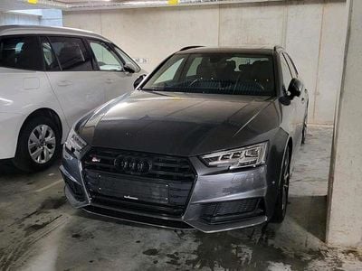 Grau Gebraucht 2018 Audi S4 Kombi | 34.000 € (Teuer)