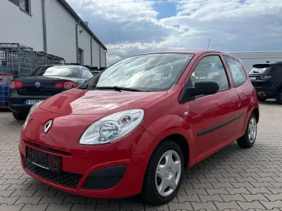 Gebraucht Renault Twingo Authentique 75 PS (55 kW) 2011 Rot Kleinwagen