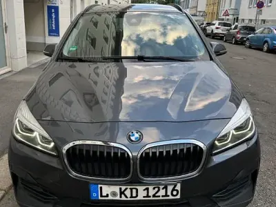 Gebraucht BMW 218 Gran Tourer 140 PS (102 kW) 2019 Grau Van / Kleinbus