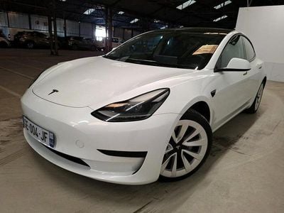 Usado Tesla Model 3 Standard Range 225 kW (306 HP) 2022 Branco Sedan