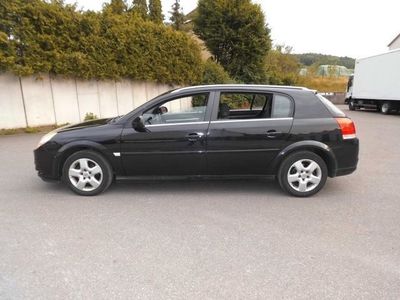 Gebraucht Opel Signum Edition 155 PS (114 kW) 2005 Schwarz Kleinwagen
