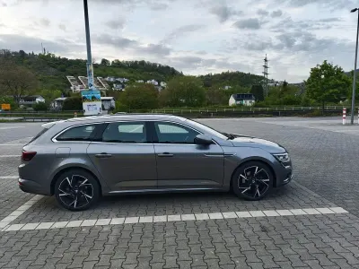 Gebraucht Renault Talisman GrandTour 160 PS (117 kW) 2016 Kombi