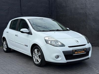 Second-hand Renault Clio III Dynamique 75 CP (55 kW) 2011 Alb Hatchback
