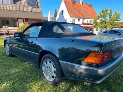 Second-hand Mercedes SL300 190 CP (139 kW) 1993 Negru Cabrio