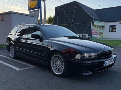 BMW 525