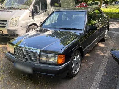 Gebraucht Mercedes 190 109 PS (80 kW) 1991 Schwarz Limousine