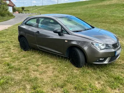 Gebraucht Seat Ibiza 75 PS (55 kW) 2014 Grau Kleinwagen