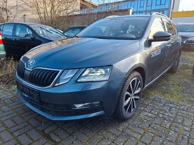 Grau Gebraucht 2020 Skoda Octavia Soleil Kombi | 16.989 € (Guter Preis)
