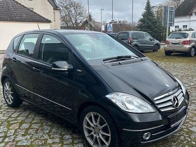 Gebraucht Mercedes A160 95 PS (69 kW) 2011 Schwarz Limousine